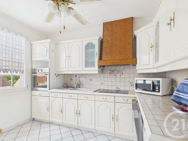 maison à vendre - 4 pièces - 92.0 m2 - CHARTRES - 28 - CENTRE - Century 21 Maitrejean Immobilier