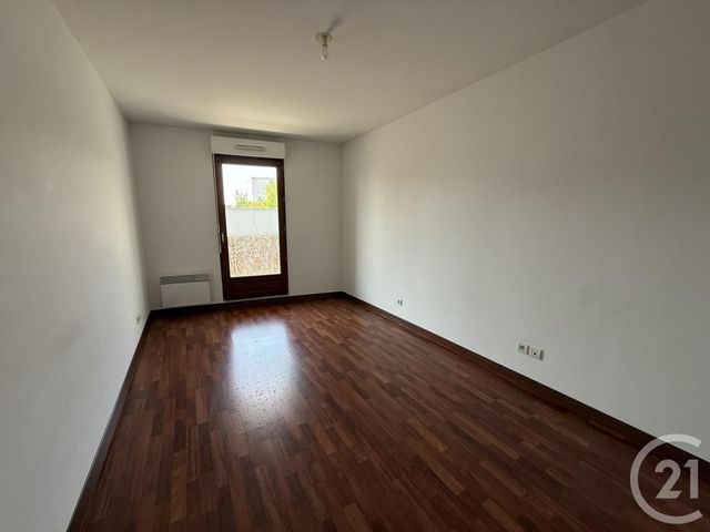 Appartement F2 à louer - 2 pièces - 49.34 m2 - CHARTRES - 28 - CENTRE - Century 21 Maitrejean Immobilier