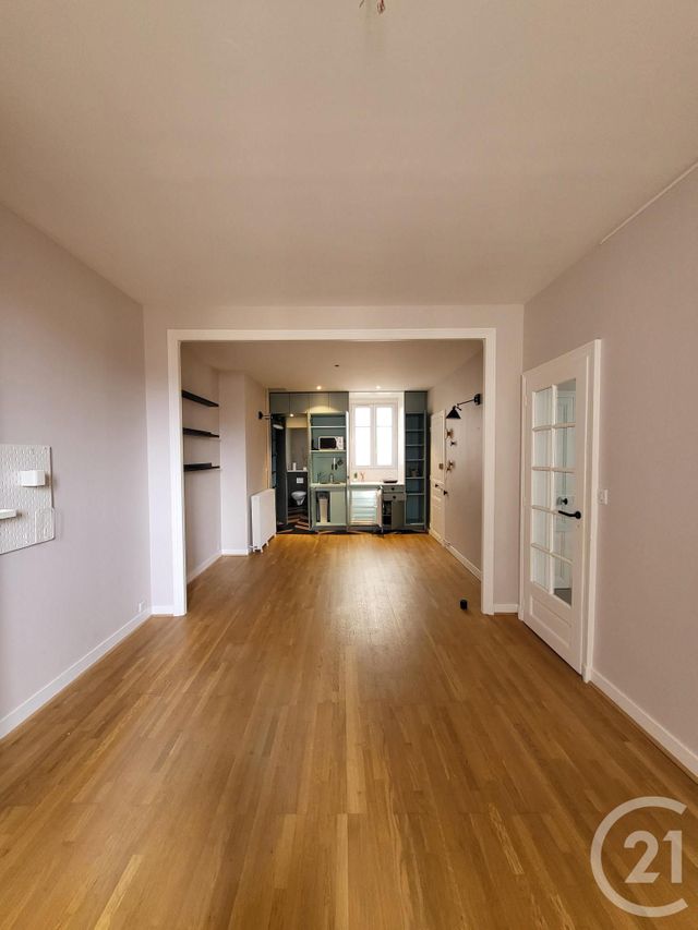 Appartement T2 à louer - 2 pièces - 48.68 m2 - CHARTRES - 28 - CENTRE - Century 21 Maitrejean Immobilier