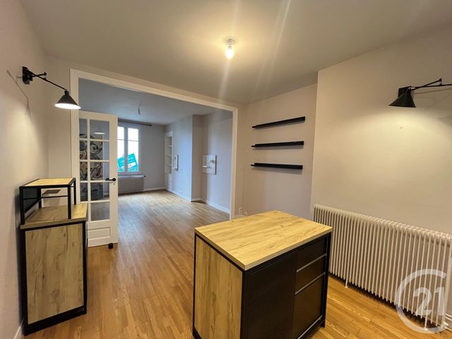 Appartement T2 à louer - 2 pièces - 48.68 m2 - CHARTRES - 28 - CENTRE - Century 21 Maitrejean Immobilier