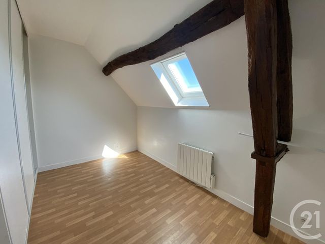 Appartement F2 à louer - 2 pièces - 39.8 m2 - CHARTRES - 28 - CENTRE - Century 21 Maitrejean Immobilier