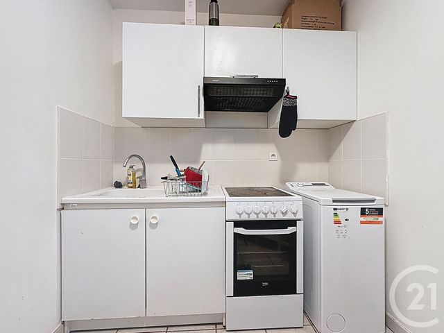 Appartement T2 à louer - 2 pièces - 41.0 m2 - CHARTRES - 28 - CENTRE - Century 21 Maitrejean Immobilier