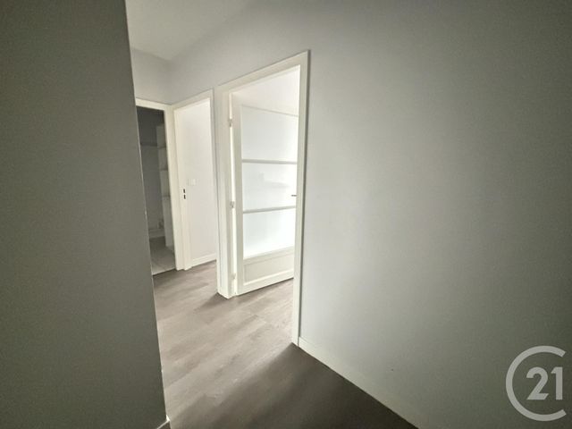 Appartement F2 à louer - 2 pièces - 35.46 m2 - CHARTRES - 28 - CENTRE - Century 21 Maitrejean Immobilier