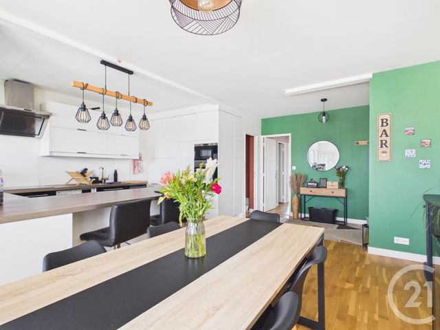 Appartement F3 bis à vendre - 4 pièces - 75.0 m2 - CHARTRES - 28 - CENTRE - Century 21 Maitrejean Immobilier