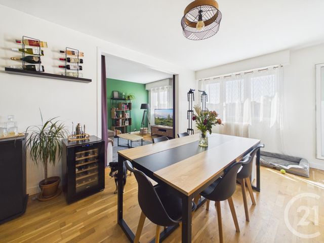 Appartement F3 bis à vendre - 4 pièces - 75.0 m2 - CHARTRES - 28 - CENTRE - Century 21 Maitrejean Immobilier