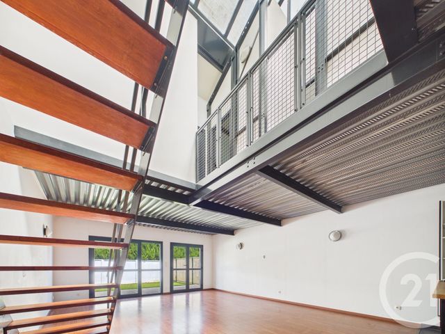 Appartement Loft à vendre - 4 pièces - 106.0 m2 - CHARTRES - 28 - CENTRE - Century 21 Maitrejean Immobilier