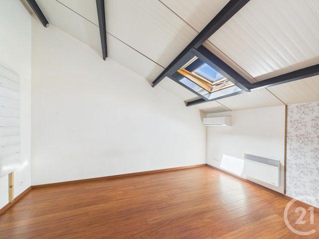 Appartement Loft à vendre - 4 pièces - 106.0 m2 - CHARTRES - 28 - CENTRE - Century 21 Maitrejean Immobilier