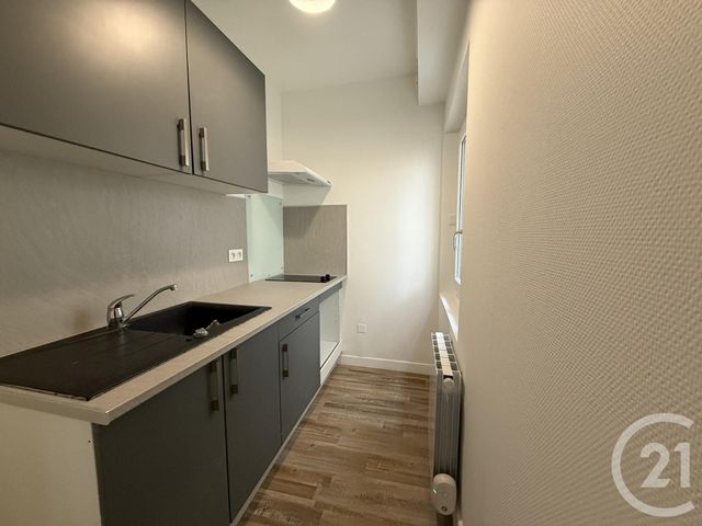Appartement F2 à louer - 2 pièces - 35.93 m2 - CHARTRES - 28 - CENTRE - Century 21 Maitrejean Immobilier