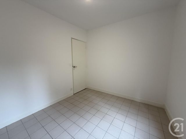Appartement F2 à louer - 2 pièces - 35.93 m2 - CHARTRES - 28 - CENTRE - Century 21 Maitrejean Immobilier