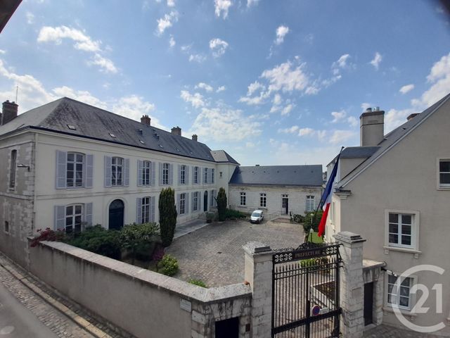 Appartement Studio à louer - 1 pièce - 23.95 m2 - CHARTRES - 28 - CENTRE - Century 21 Maitrejean Immobilier