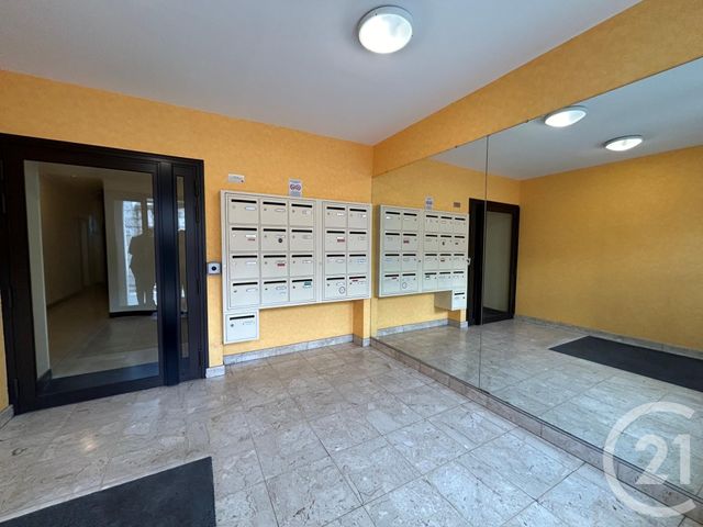 Appartement Studio à louer - 1 pièce - 23.95 m2 - CHARTRES - 28 - CENTRE - Century 21 Maitrejean Immobilier