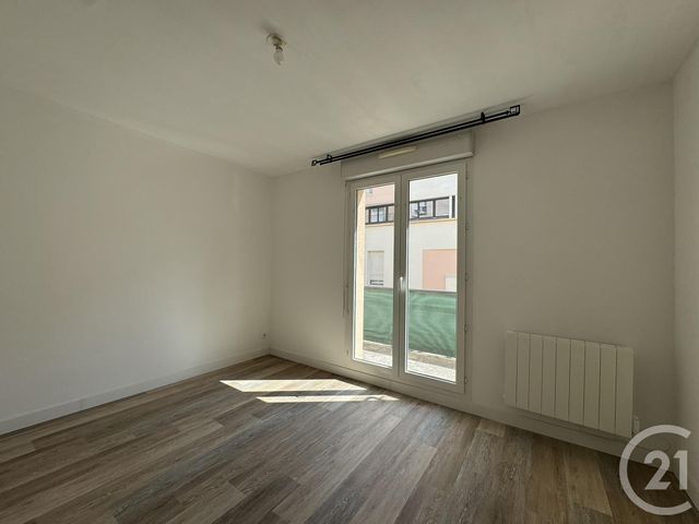 Appartement F2 à louer - 2 pièces - 45.12 m2 - MAINVILLIERS - 28 - CENTRE - Century 21 Maitrejean Immobilier