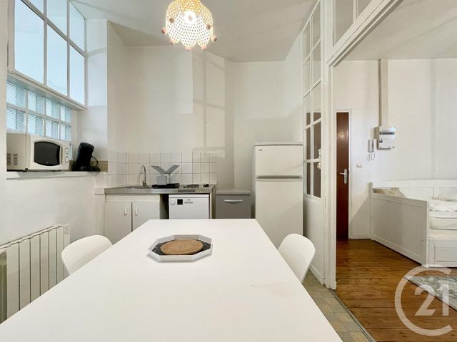 Appartement T1 à louer - 1 pièce - 34.41 m2 - CHARTRES - 28 - CENTRE - Century 21 Maitrejean Immobilier