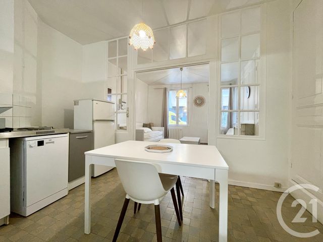 Appartement T1 à louer - 1 pièce - 34.41 m2 - CHARTRES - 28 - CENTRE - Century 21 Maitrejean Immobilier