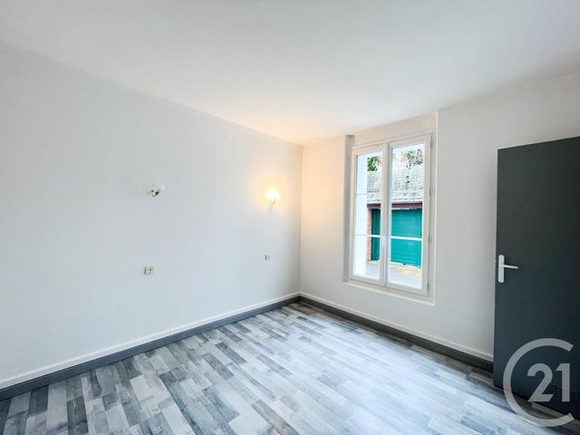 Appartement F2 à louer - 2 pièces - 27.72 m2 - CHARTRES - 28 - CENTRE - Century 21 Maitrejean Immobilier