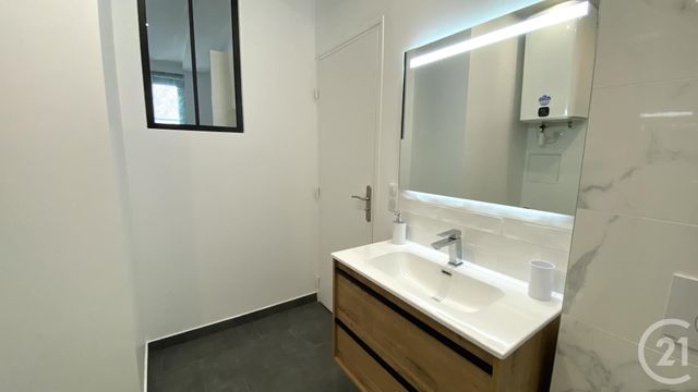 Appartement F2 à louer - 2 pièces - 41.62 m2 - CHARTRES - 28 - CENTRE - Century 21 Maitrejean Immobilier
