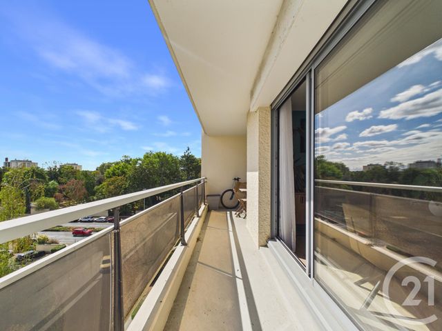 Appartement F3 à vendre - 3 pièces - 74.0 m2 - CHARTRES - 28 - CENTRE - Century 21 Maitrejean Immobilier