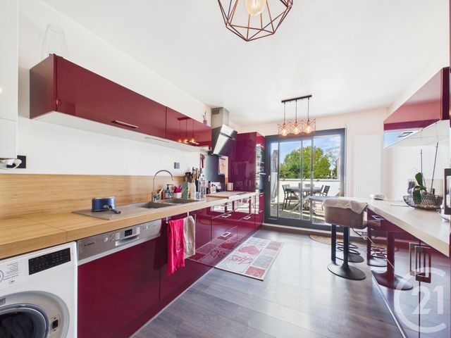 Appartement F3 à vendre - 3 pièces - 74.0 m2 - CHARTRES - 28 - CENTRE - Century 21 Maitrejean Immobilier