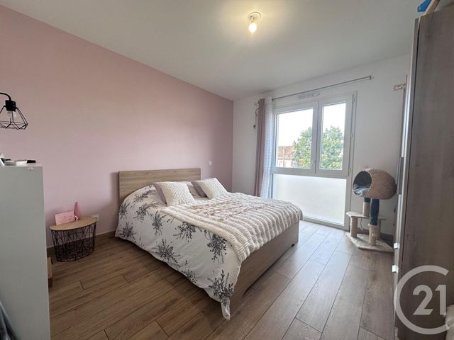 Appartement T2 à louer - 2 pièces - 43.58 m2 - CHARTRES - 28 - CENTRE - Century 21 Maitrejean Immobilier