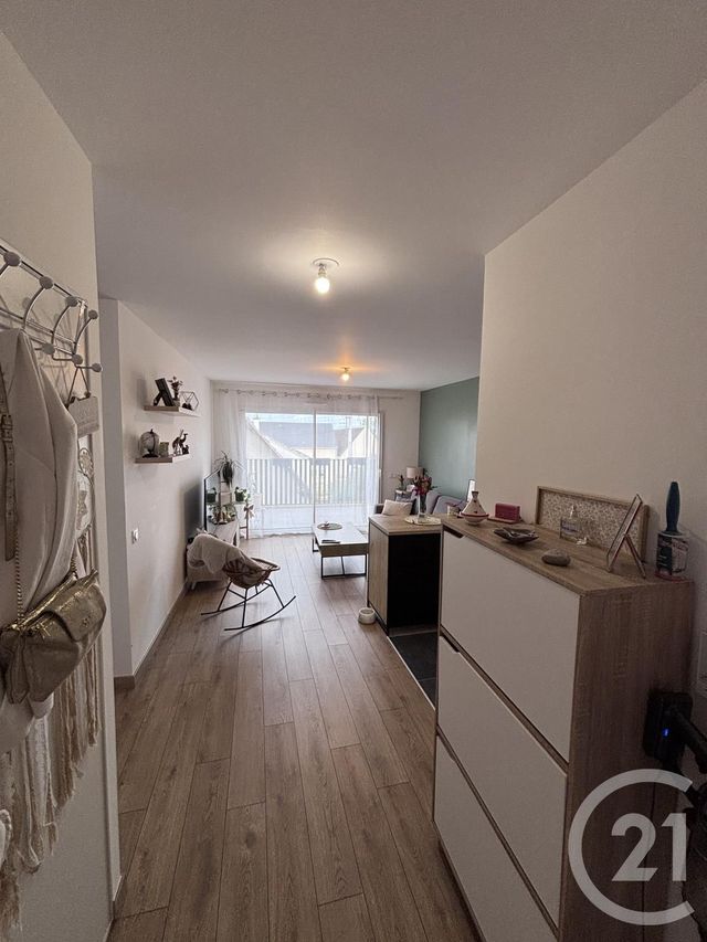 Appartement T2 à louer - 2 pièces - 43.58 m2 - CHARTRES - 28 - CENTRE - Century 21 Maitrejean Immobilier