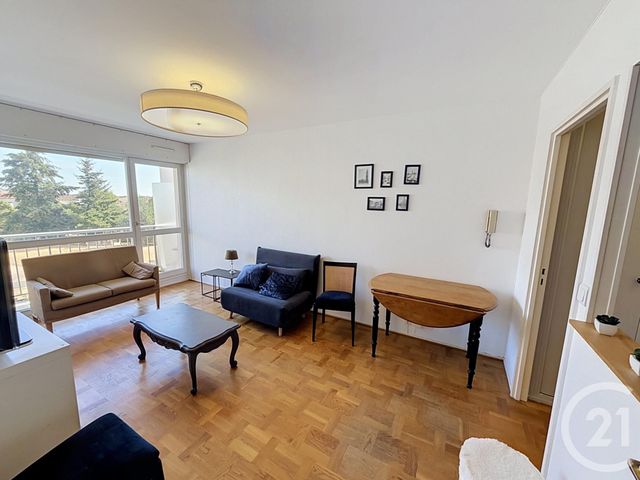Appartement F2 à vendre - 2 pièces - 39.0 m2 - CHARTRES - 28 - CENTRE - Century 21 Maitrejean Immobilier
