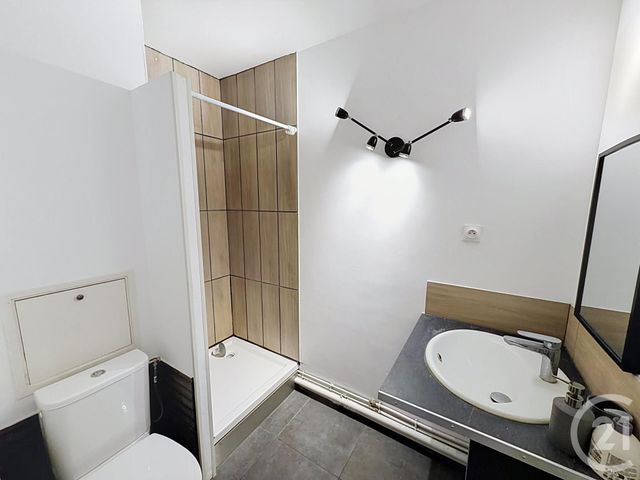 Appartement F2 à vendre - 2 pièces - 39.0 m2 - CHARTRES - 28 - CENTRE - Century 21 Maitrejean Immobilier
