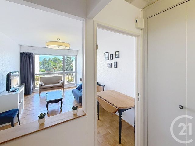 Appartement F2 à vendre - 2 pièces - 39.0 m2 - CHARTRES - 28 - CENTRE - Century 21 Maitrejean Immobilier