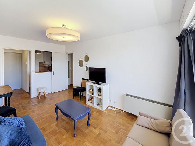 Appartement F2 à vendre - 2 pièces - 39.0 m2 - CHARTRES - 28 - CENTRE - Century 21 Maitrejean Immobilier
