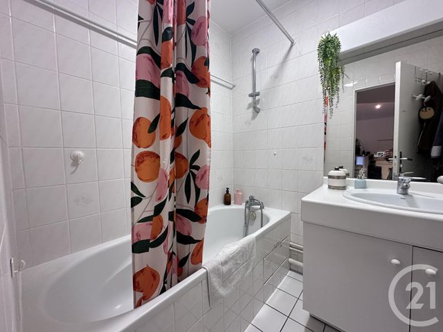 Appartement F2 à louer - 2 pièces - 45.07 m2 - CHARTRES - 28 - CENTRE - Century 21 Maitrejean Immobilier