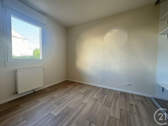 Appartement F2 à louer - 2 pièces - 42.9 m2 - CHARTRES - 28 - CENTRE - Century 21 Maitrejean Immobilier
