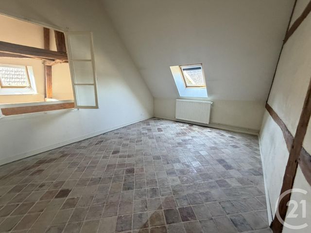 maison à louer - 5 pièces - 87.43 m2 - THIVARS - 28 - CENTRE - Century 21 Maitrejean Immobilier