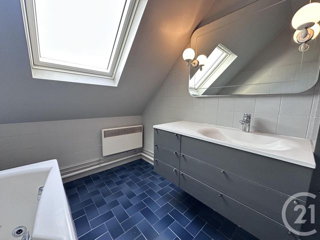 maison à louer - 5 pièces - 113.73 m2 - CHARTRES - 28 - CENTRE - Century 21 Maitrejean Immobilier