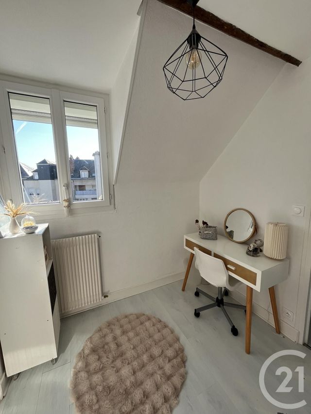 Appartement F2 à louer - 2 pièces - 45.08 m2 - CHARTRES - 28 - CENTRE - Century 21 Maitrejean Immobilier