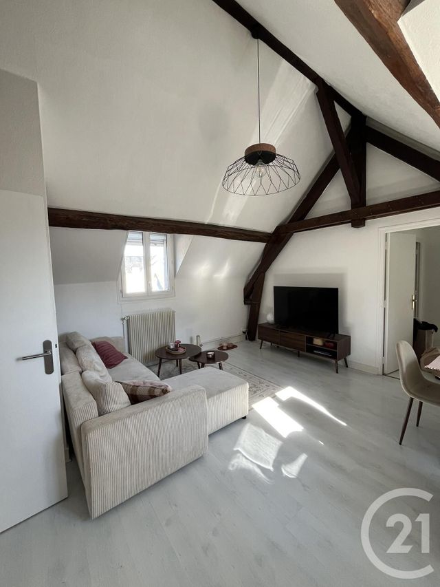 Appartement F2 à louer - 2 pièces - 45.08 m2 - CHARTRES - 28 - CENTRE - Century 21 Maitrejean Immobilier