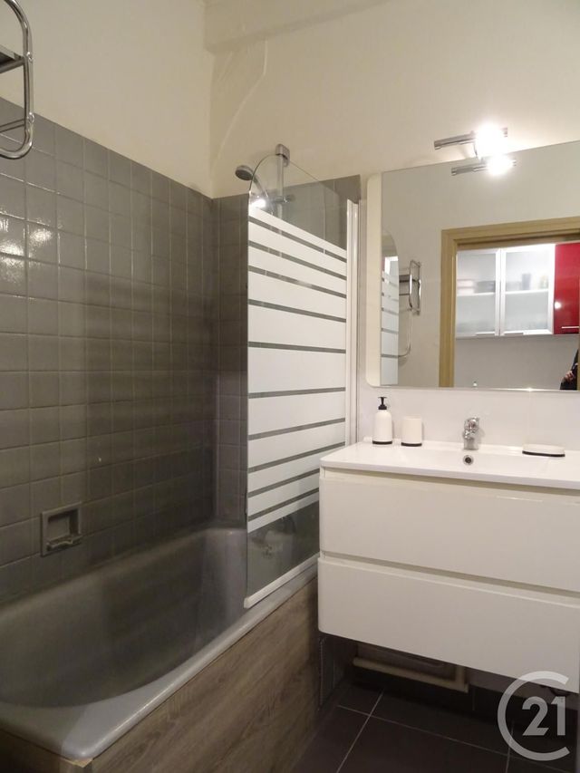 Appartement F1 à louer - 1 pièce - 19.59 m2 - CHARTRES - 28 - CENTRE - Century 21 Maitrejean Immobilier