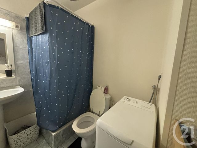 Appartement F2 à louer - 2 pièces - 30.1 m2 - CHARTRES - 28 - CENTRE - Century 21 Maitrejean Immobilier