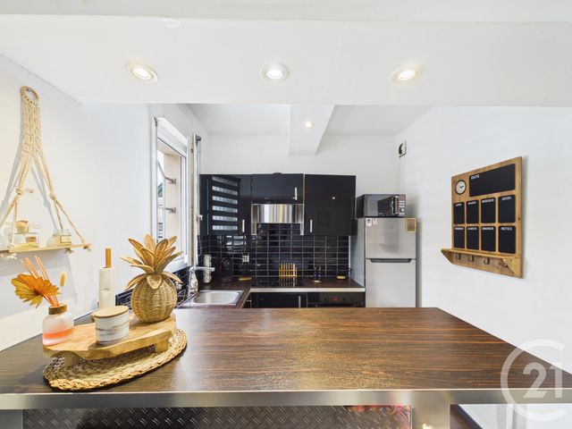 Appartement F2 à vendre - 2 pièces - 49.1 m2 - CHARTRES - 28 - CENTRE - Century 21 Maitrejean Immobilier