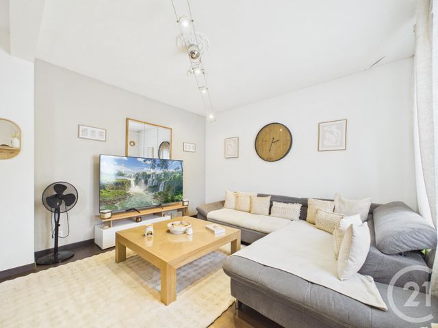 Appartement F2 à vendre - 2 pièces - 49.1 m2 - CHARTRES - 28 - CENTRE - Century 21 Maitrejean Immobilier