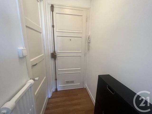 Appartement F2 à louer - 2 pièces - 44.3 m2 - CHARTRES - 28 - CENTRE - Century 21 Maitrejean Immobilier