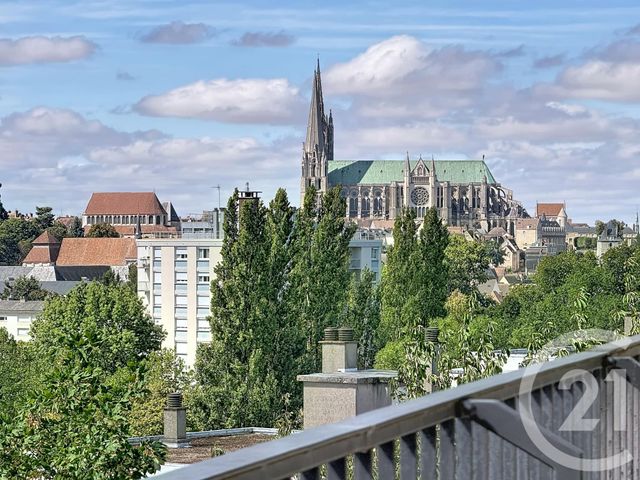 Appartement Studio à vendre - 1 pièce - 33.2 m2 - CHARTRES - 28 - CENTRE - Century 21 Maitrejean Immobilier