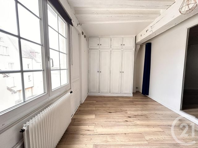 Appartement F2 à louer - 2 pièces - 49.74 m2 - CHARTRES - 28 - CENTRE - Century 21 Maitrejean Immobilier