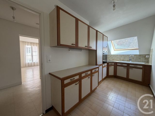 Appartement F3 à louer - 3 pièces - 55.09 m2 - CHARTRES - 28 - CENTRE - Century 21 Maitrejean Immobilier