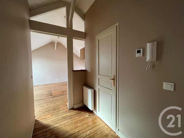 Appartement F2 à louer - 2 pièces - 35.23 m2 - CHARTRES - 28 - CENTRE - Century 21 Maitrejean Immobilier