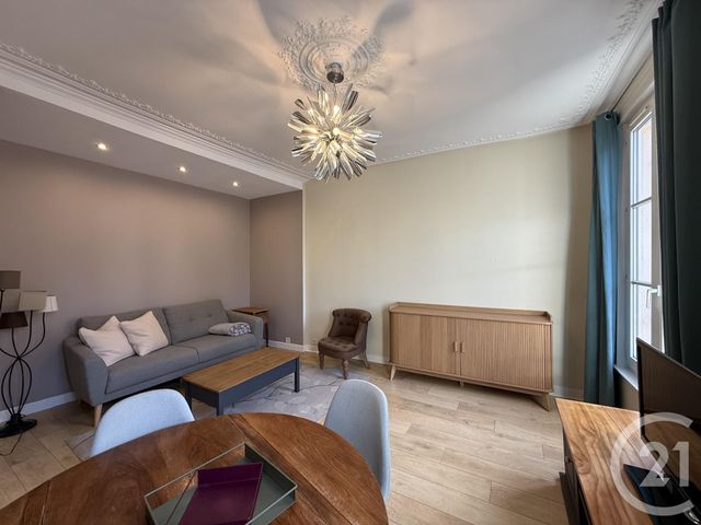 Appartement F2 bis à louer - 2 pièces - 60.51 m2 - CHARTRES - 28 - CENTRE - Century 21 Maitrejean Immobilier