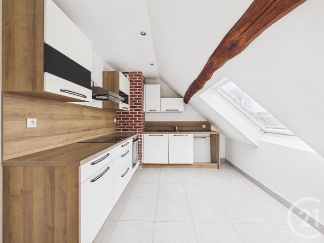 Appartement T3 à louer - 3 pièces - 59.86 m2 - CHARTRES - 28 - CENTRE - Century 21 Maitrejean Immobilier