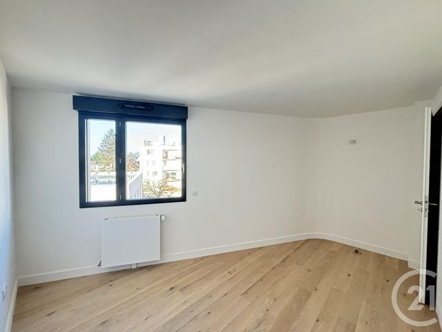 Appartement T3 à louer - 3 pièces - 60.35 m2 - CHARTRES - 28 - CENTRE - Century 21 Maitrejean Immobilier