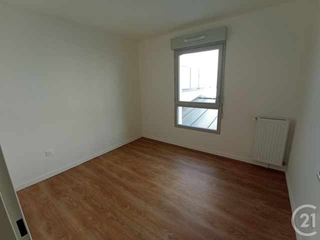 Appartement F4 à vendre - 4 pièces - 85.6 m2 - CHARTRES - 28 - CENTRE - Century 21 Maitrejean Immobilier