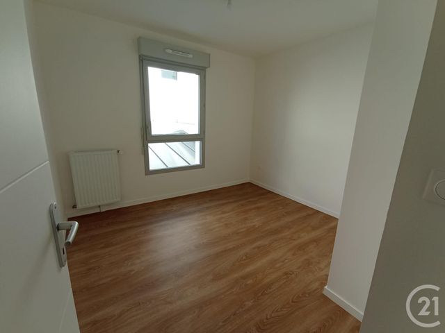 Appartement F4 à vendre - 4 pièces - 85.6 m2 - CHARTRES - 28 - CENTRE - Century 21 Maitrejean Immobilier