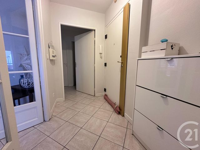 Appartement F3 à louer - 3 pièces - 59.76 m2 - CHARTRES - 28 - CENTRE - Century 21 Maitrejean Immobilier
