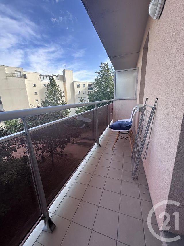 Appartement F3 à louer - 3 pièces - 59.76 m2 - CHARTRES - 28 - CENTRE - Century 21 Maitrejean Immobilier